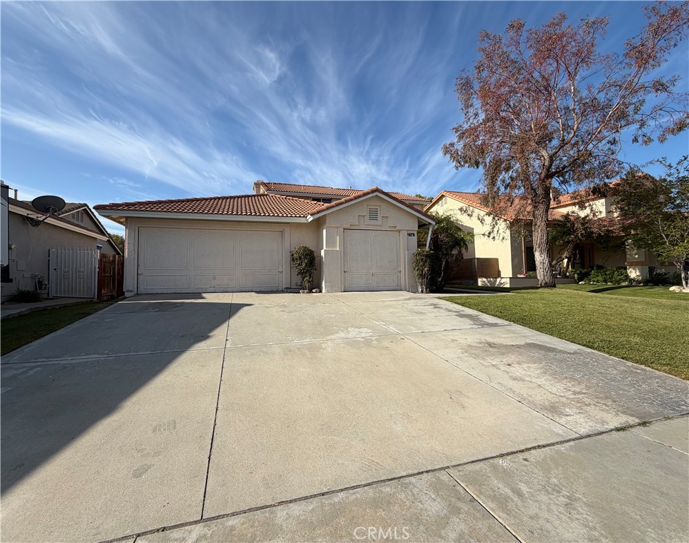 2565 W Fairview Drive Property Photo 1