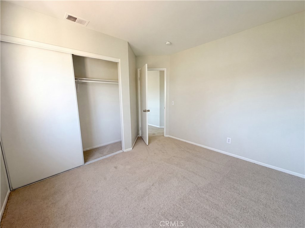 2565 W Fairview Drive Property Photo 4