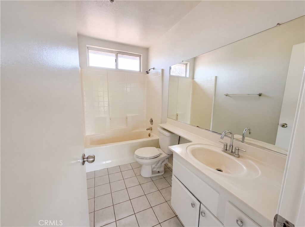 2565 W Fairview Drive Property Photo 13
