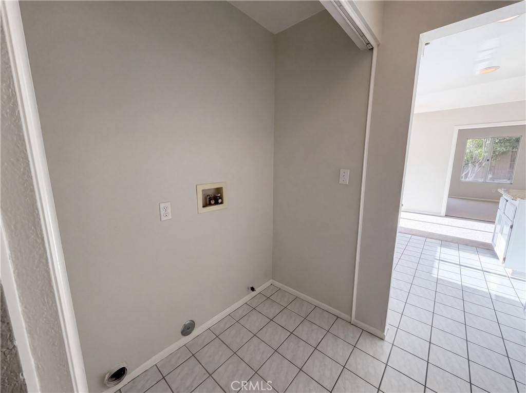2565 W Fairview Drive Property Photo 21
