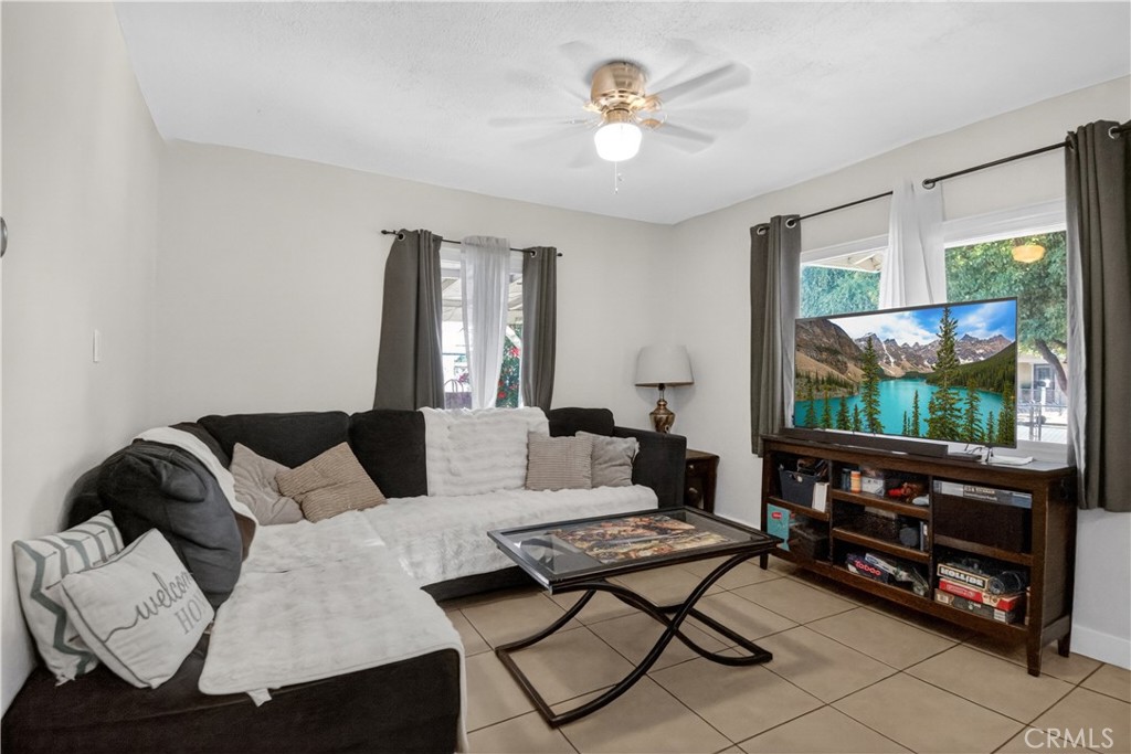 1132 Calhoun Property Photo 7