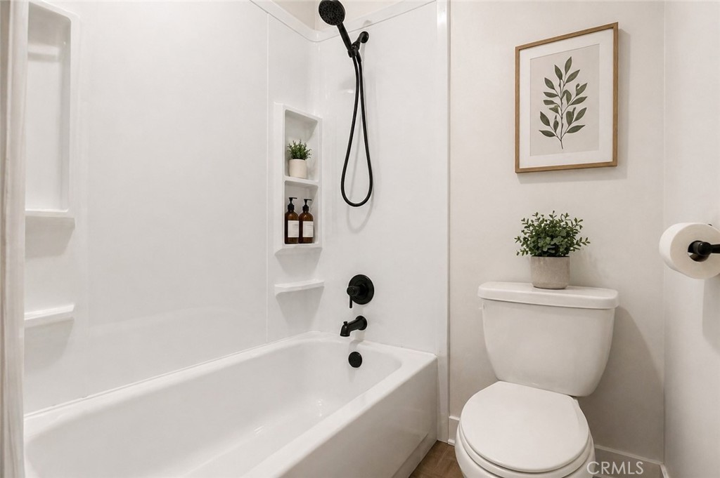 1132 Calhoun Property Photo 17