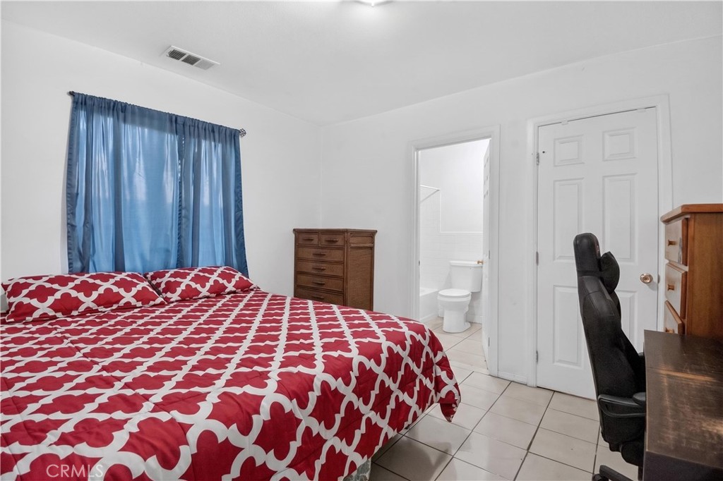 1132 Calhoun Property Photo 23