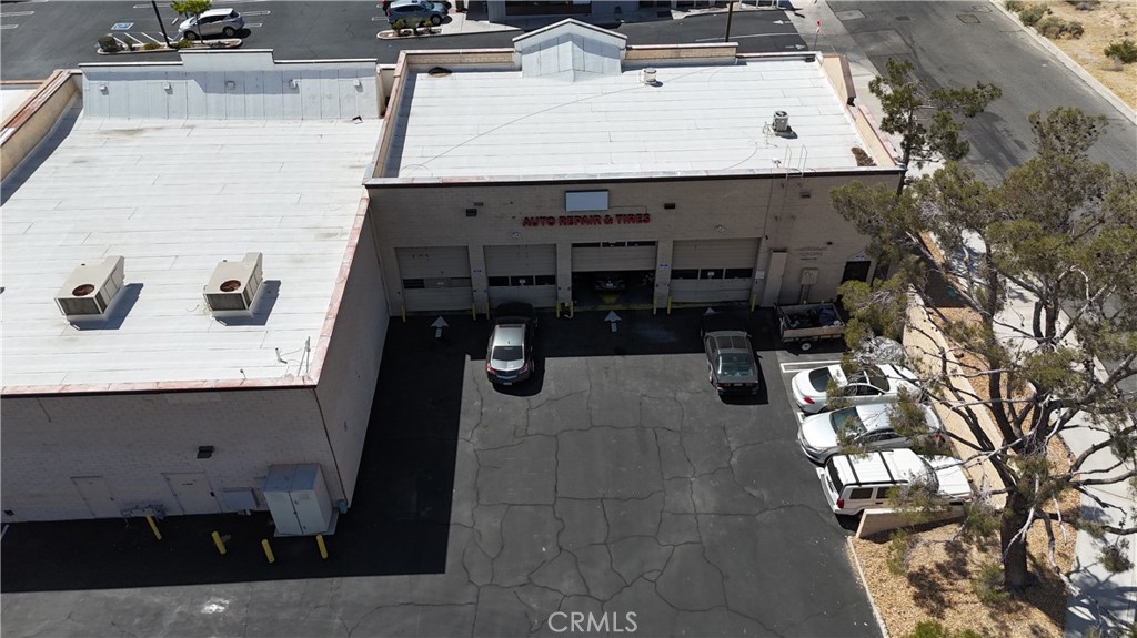 931 Armory Property Photo 8