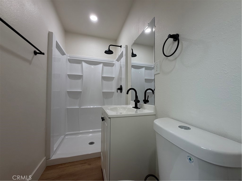 1275 W Marshall Property Photo 7