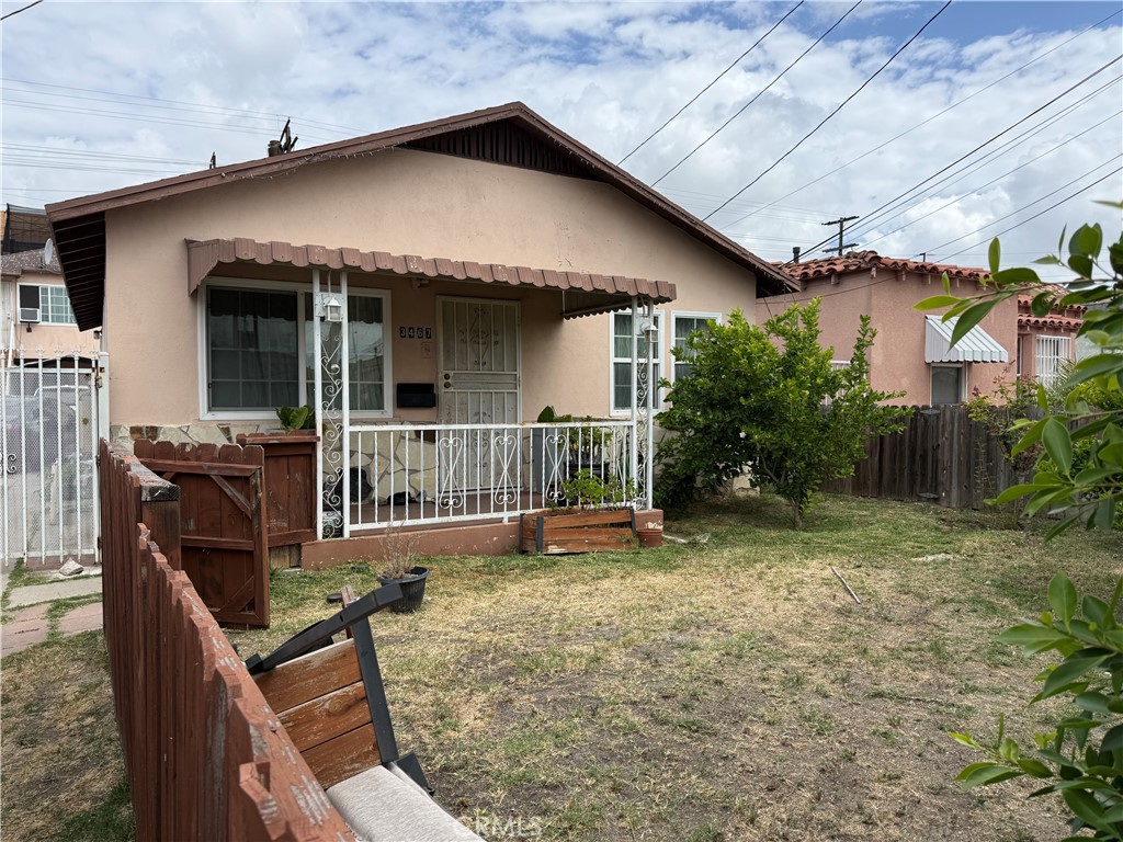 3467 Walnut Property Photo 1