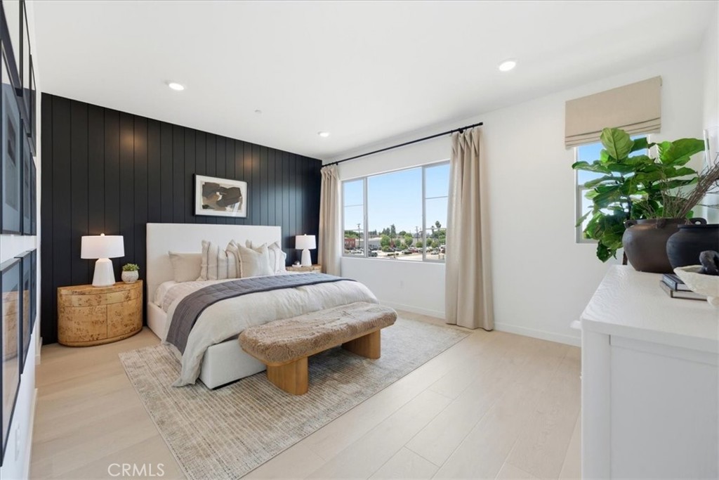 10728 Golden Koi B Property Photo 13