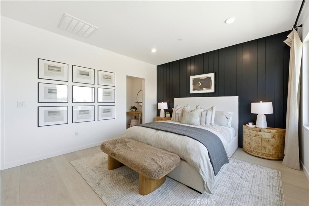 10728 Golden Koi B Property Photo 14