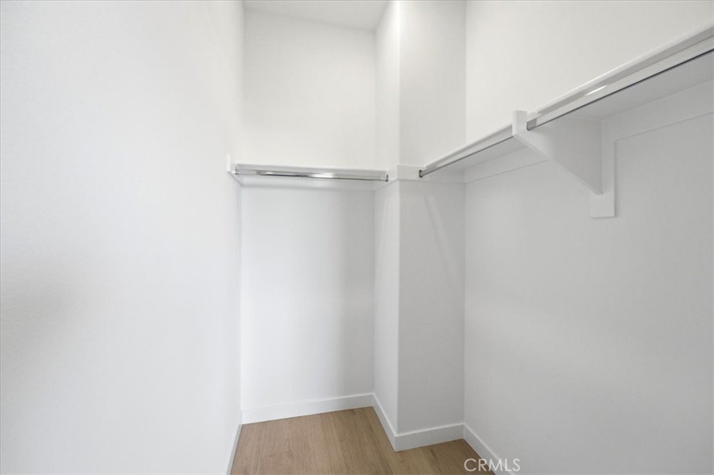 10728 Golden Koi B Property Photo 19