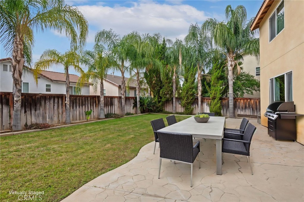 25975 Avenida Classica Property Photo 2