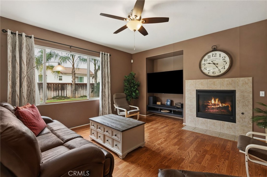 25975 Avenida Classica Property Photo 5