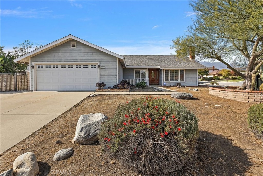 1205 Armando Property Photo 2