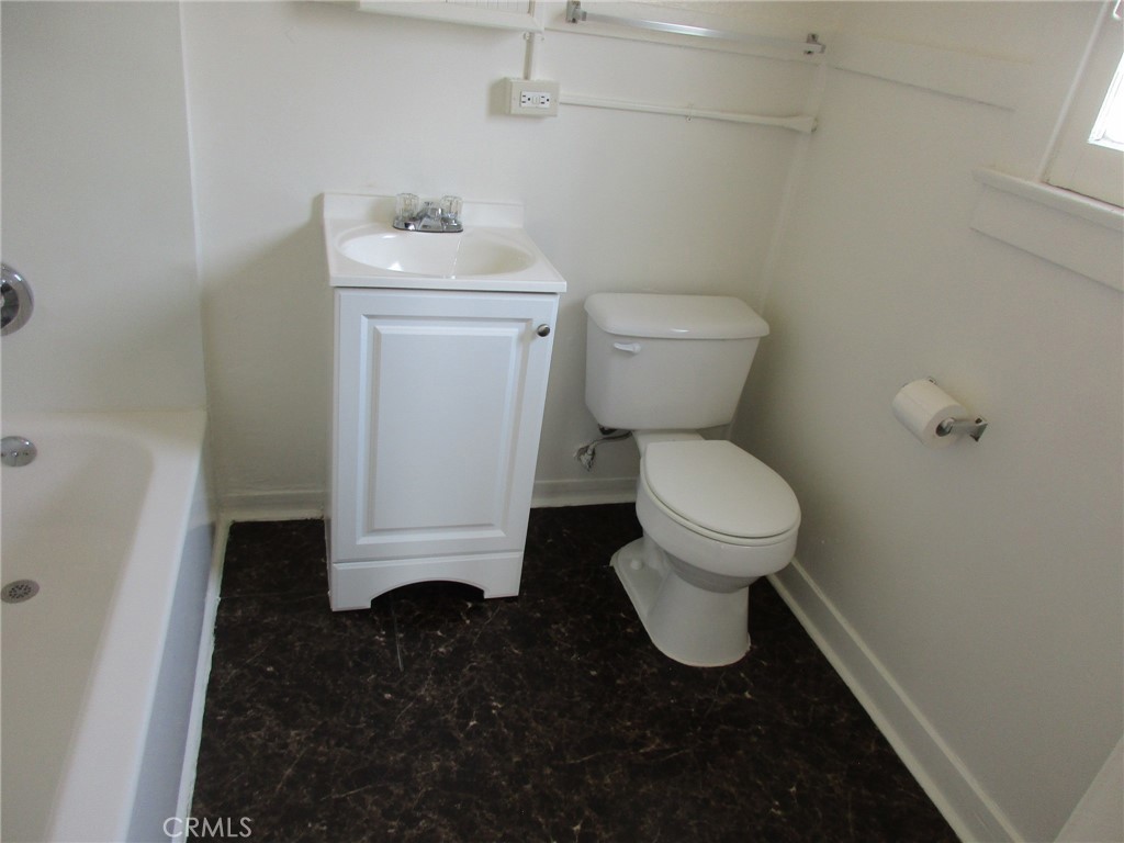 3076 Lemon Property Photo 23
