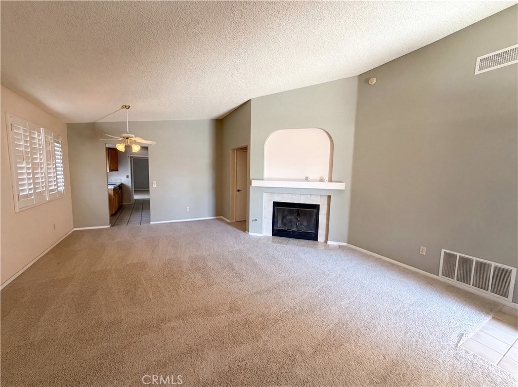 1952 Nuevo Street Property Photo 3
