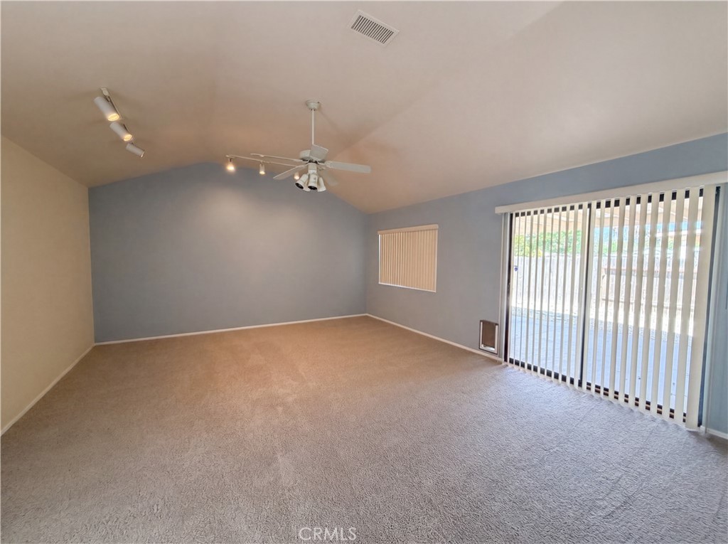 1952 Nuevo Street Property Photo 9