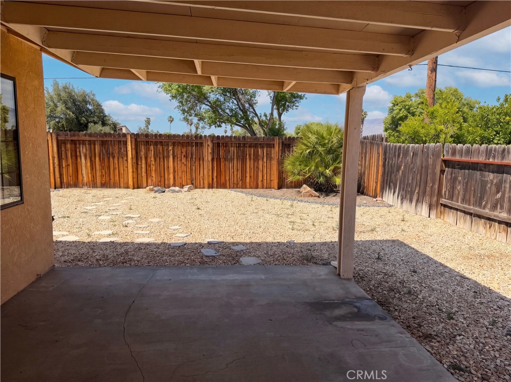 1952 Nuevo Street Property Photo 15