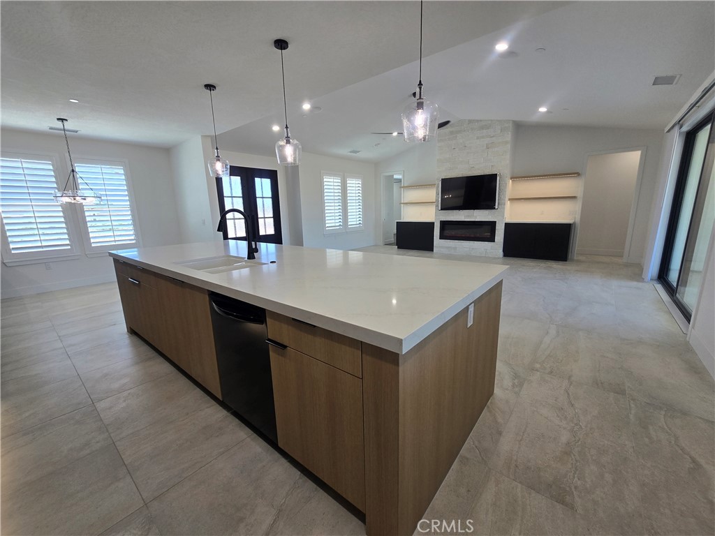 6224 Outpost Property Photo 2