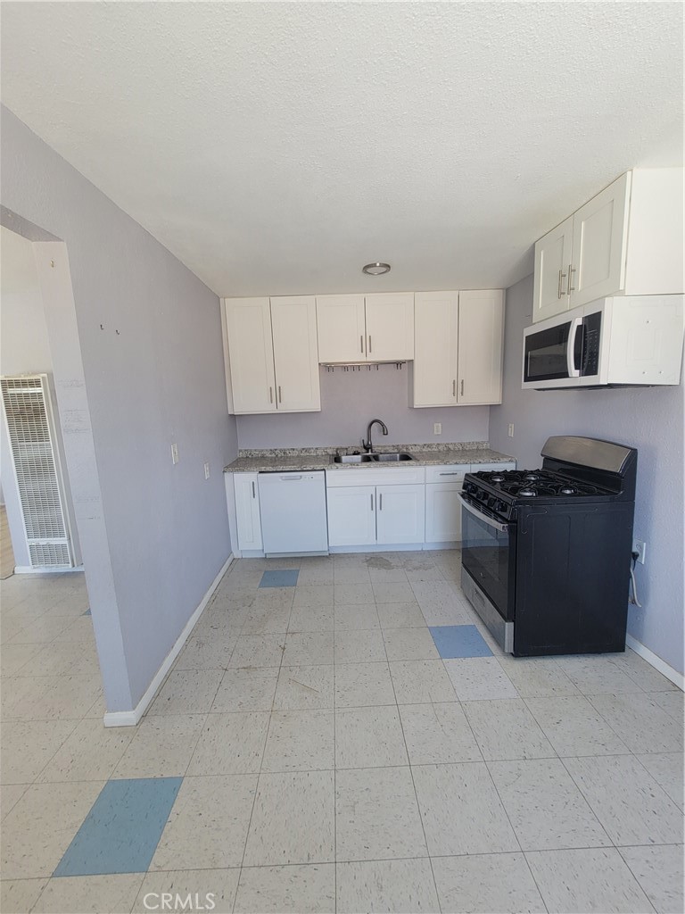 5636 Mariposa Avenue Property Photo 9
