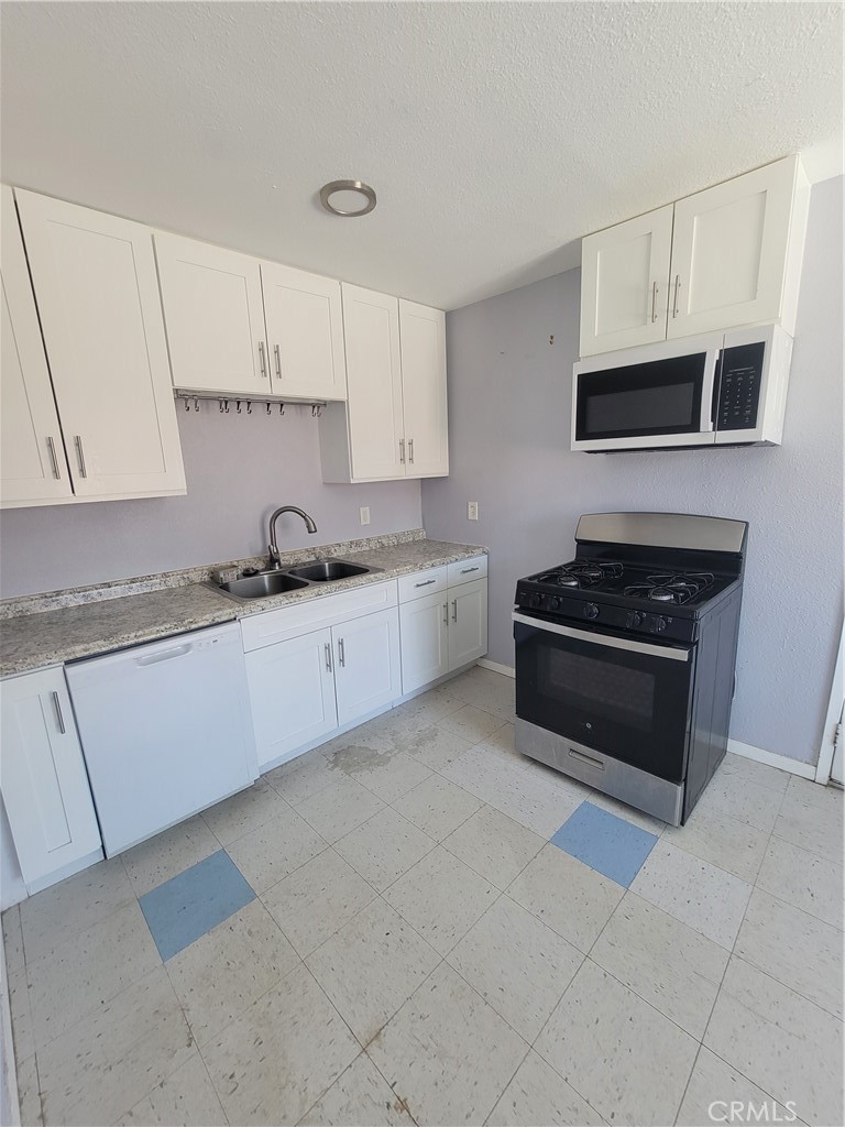 5636 Mariposa Avenue Property Photo 10