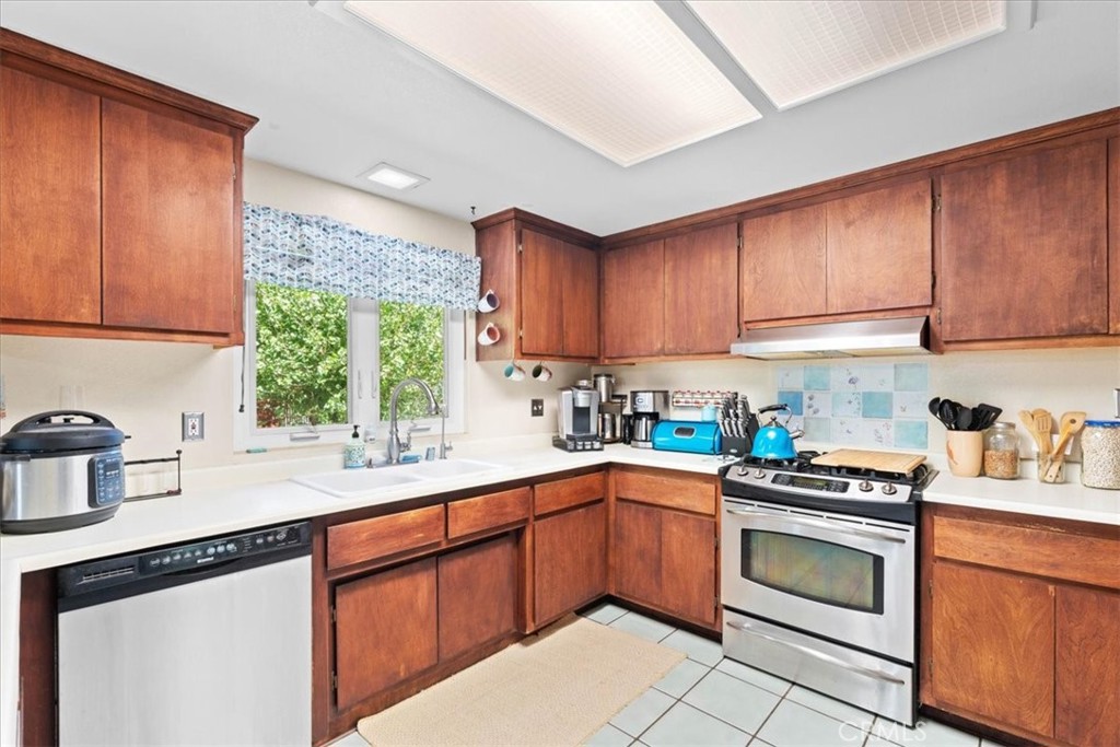 15070 Lancashire Property Photo 11