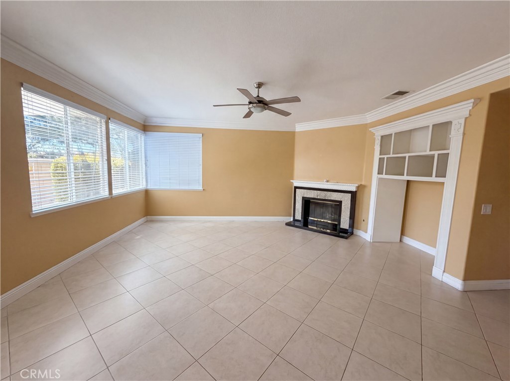 27801 Canyon Hills Way Property Photo 3