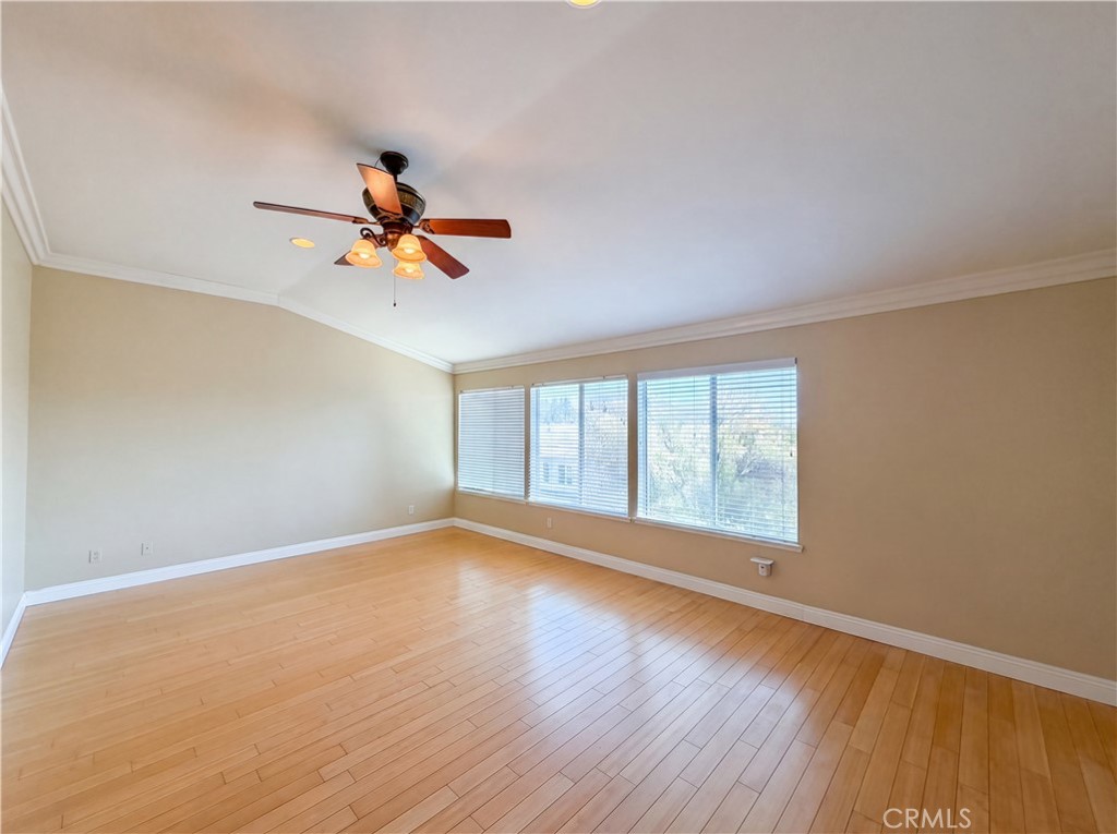 27801 Canyon Hills Way Property Photo 9