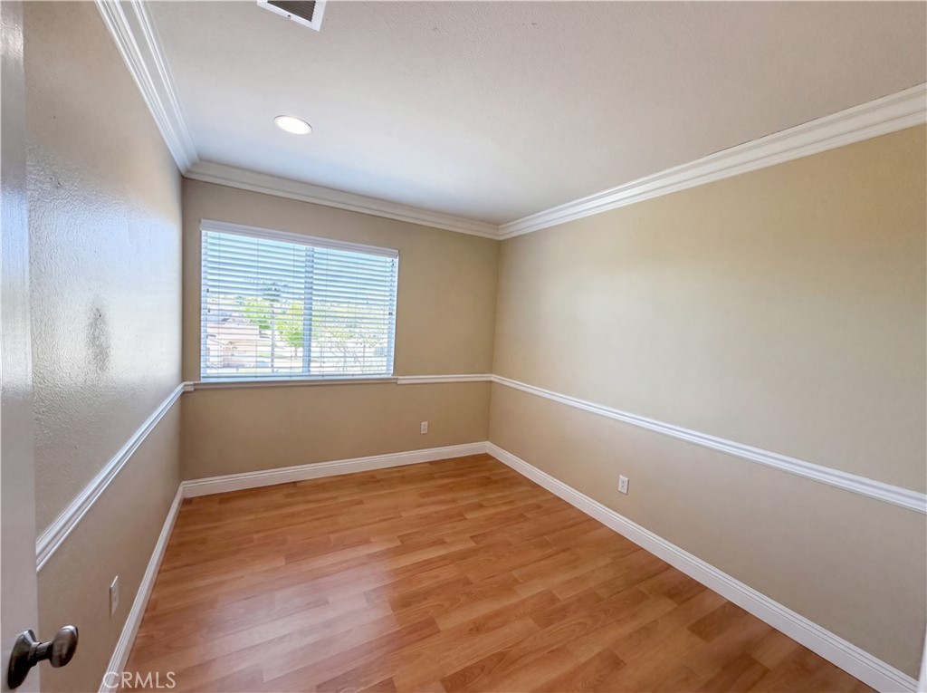 27801 Canyon Hills Way Property Photo 13