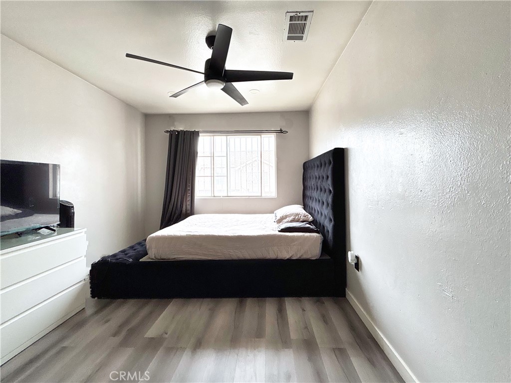 820 W Compton 16 Property Photo 16