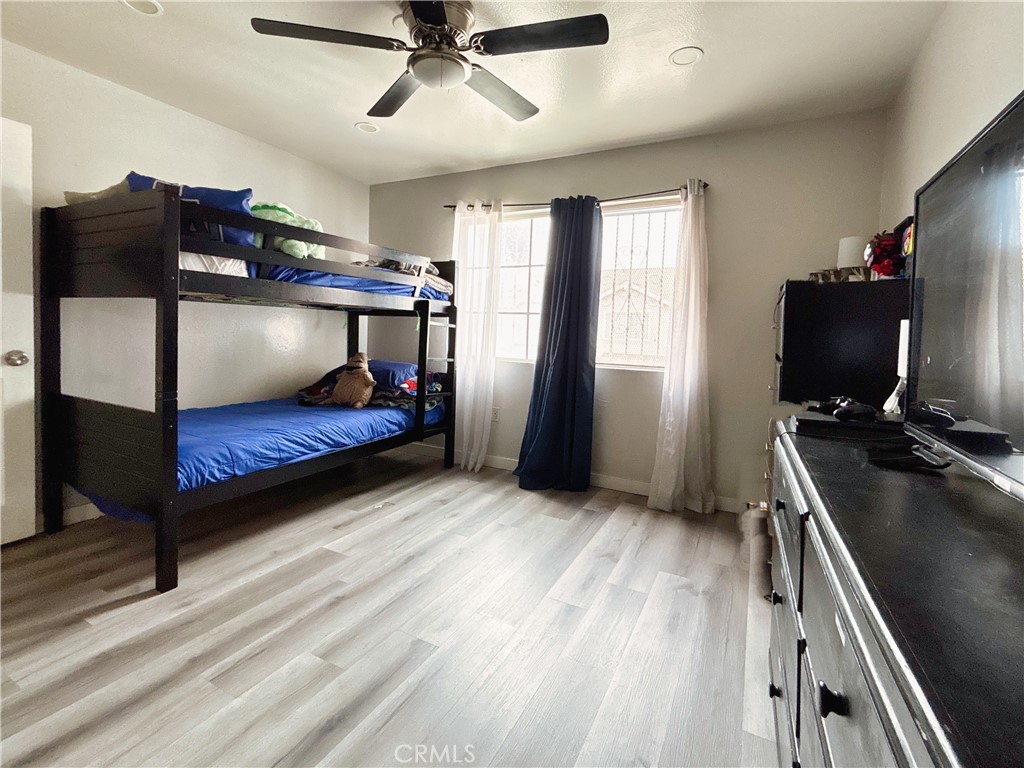820 W Compton 16 Property Photo 20