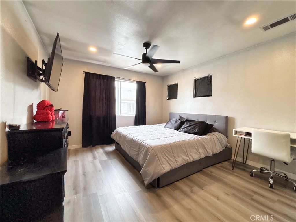 820 W Compton 16 Property Photo 22
