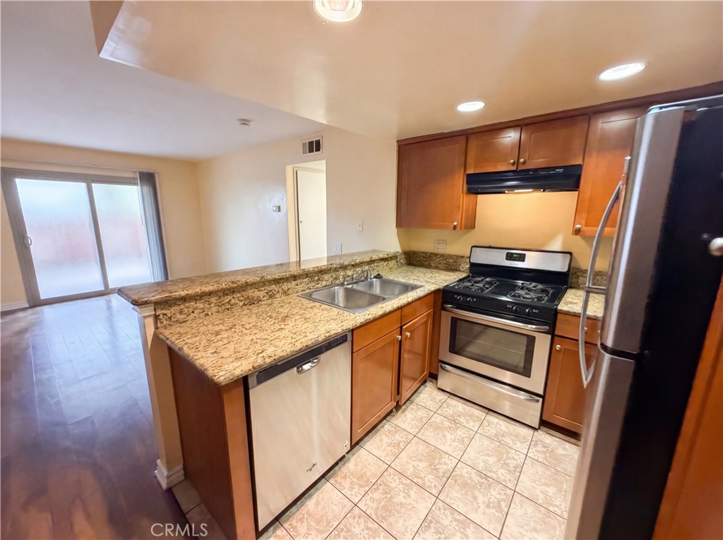 920 S Palmetto Avenue 9 Property Photo 9