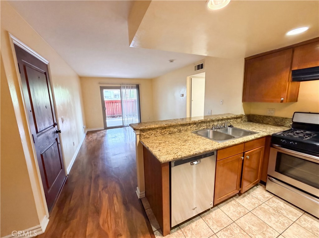 920 S Palmetto Avenue 9 Property Photo 10