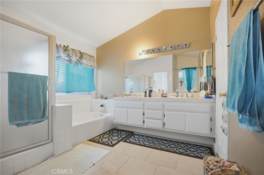 16799 Calle Pinata Property Photo 7