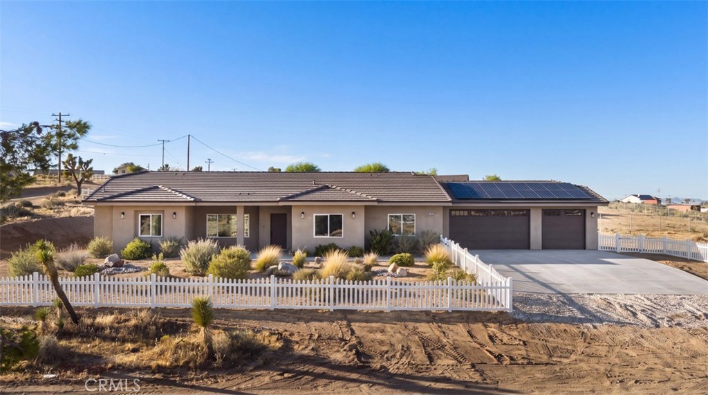 22324 Rancho Property Photo 1