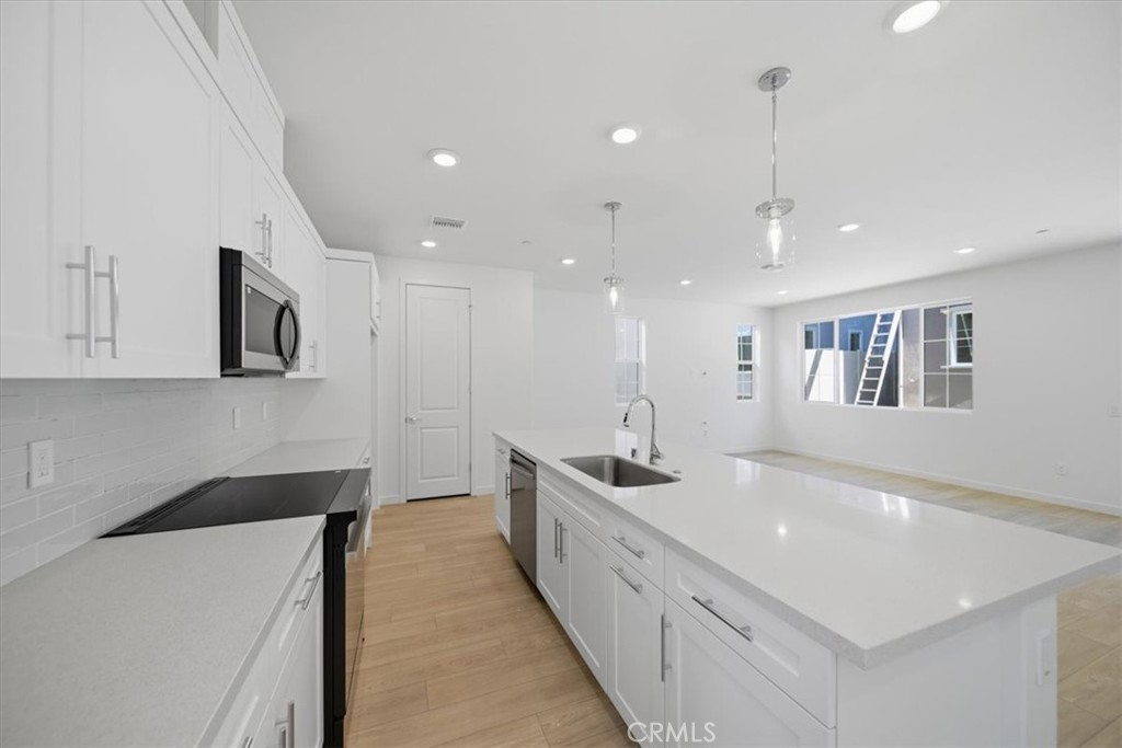 4837 Arroyo Run Property Photo 9