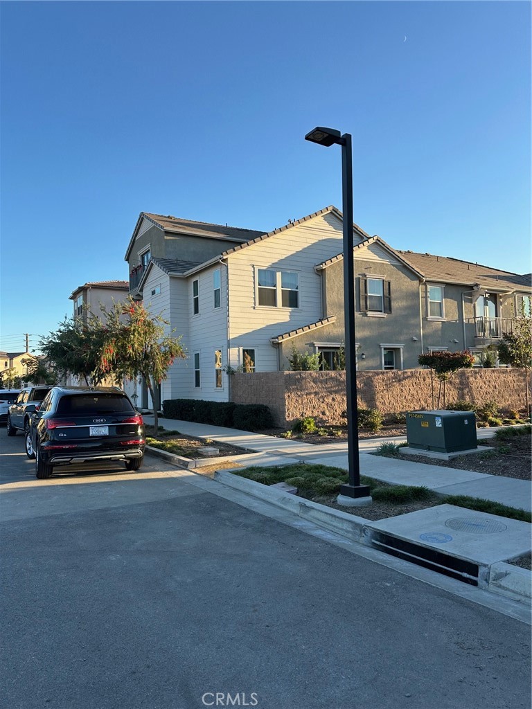 1703 Almond Tree Property Photo 1