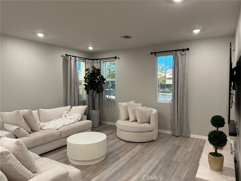 1703 Almond Tree Property Photo 3