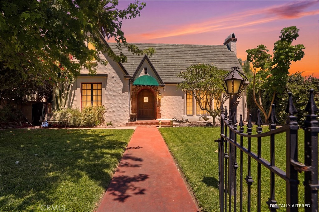 4579 University Property Photo 1