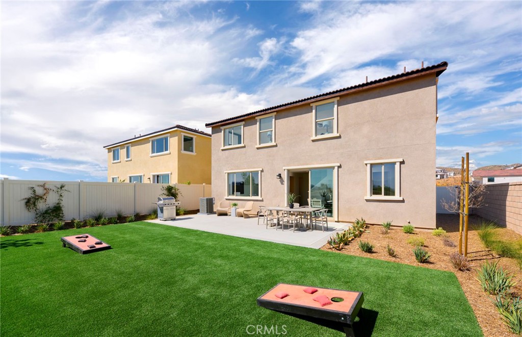 27310 Golden Nugget Street Property Photo 2