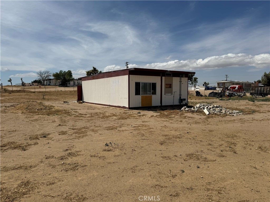 11551 Cactus Property Photo 9