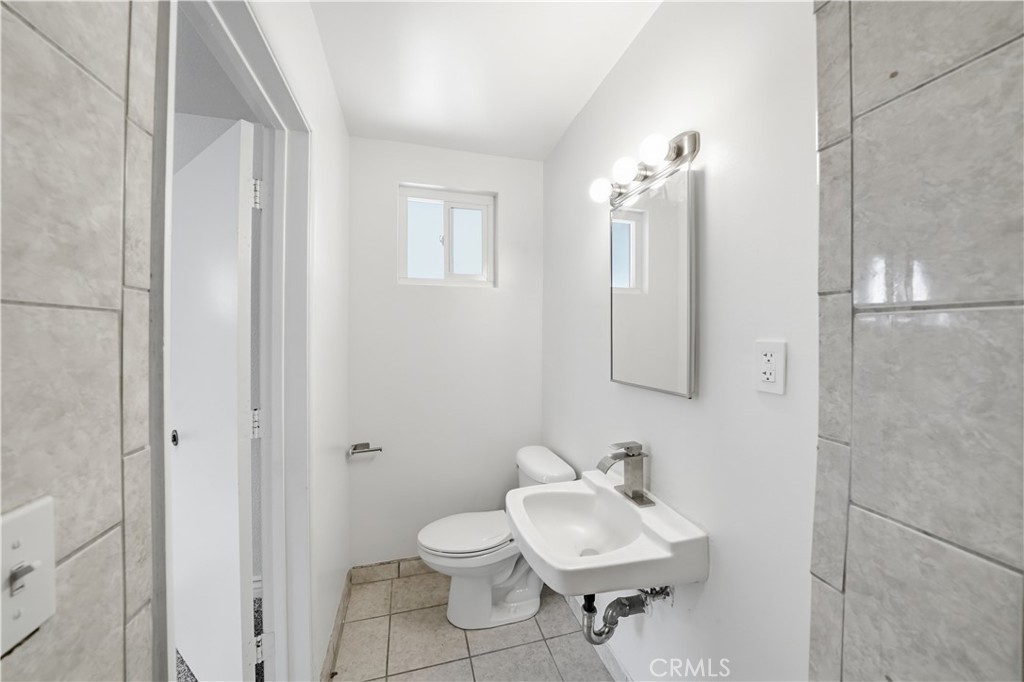14732 Whittram Property Photo 12