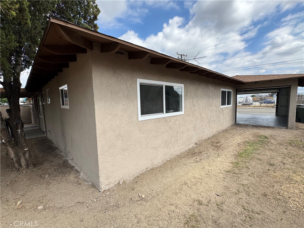14732 Whittram Property Photo 26