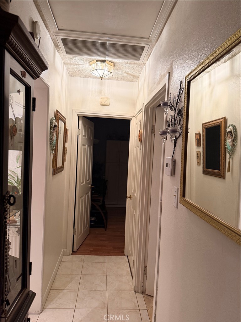 444 W Buckthorn Property Photo 32