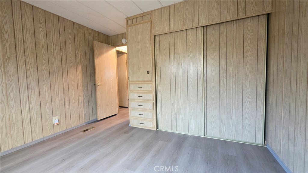 575 S Lyon Avenue 51 Property Photo 18