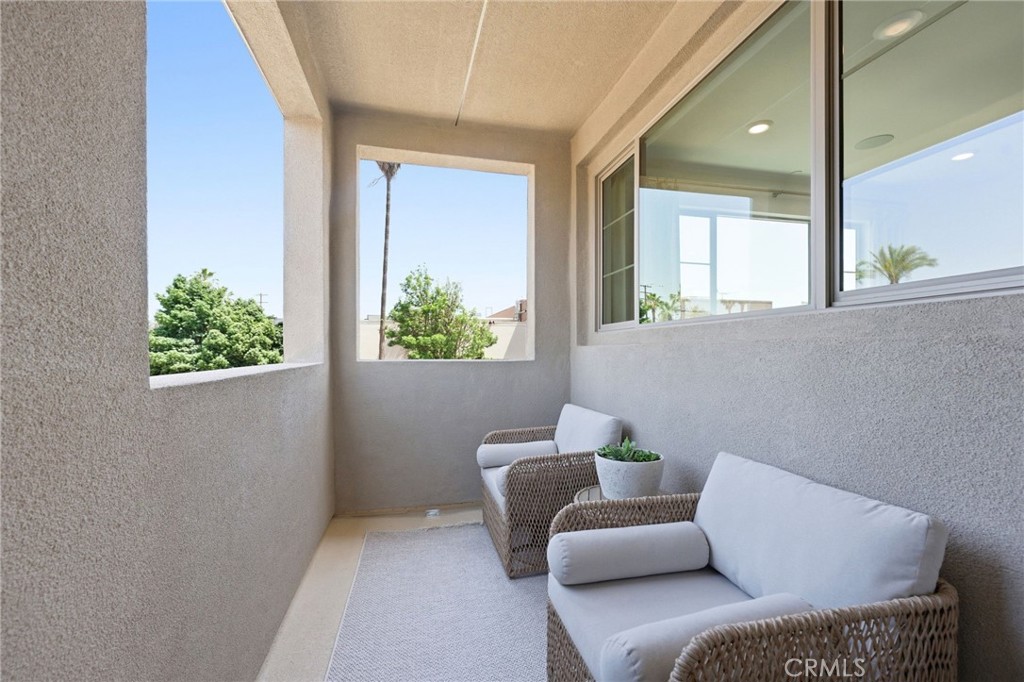 10720 Golden Koi A Property Photo 27