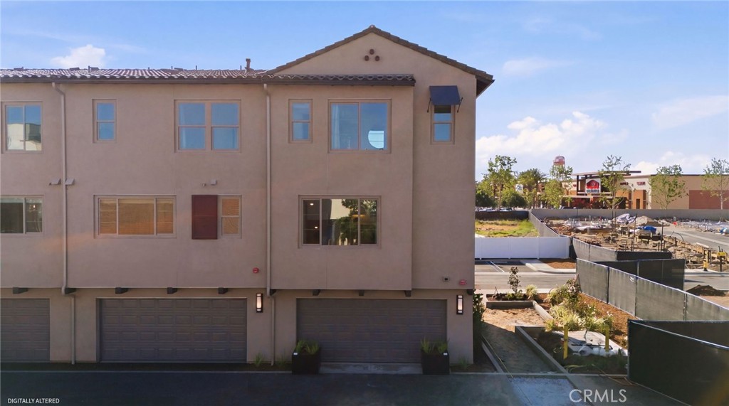 10720 Golden Koi A Property Photo 28