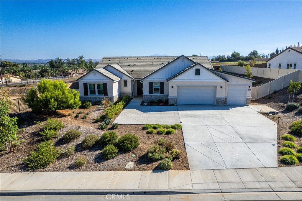 5888 Saddlehorn Lane Property Photo 1