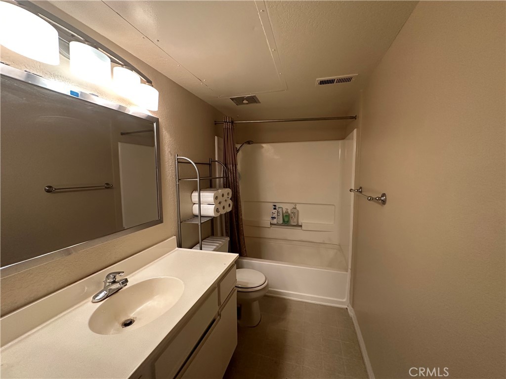 10655 Lemon Avenue 2709 Property Photo 10