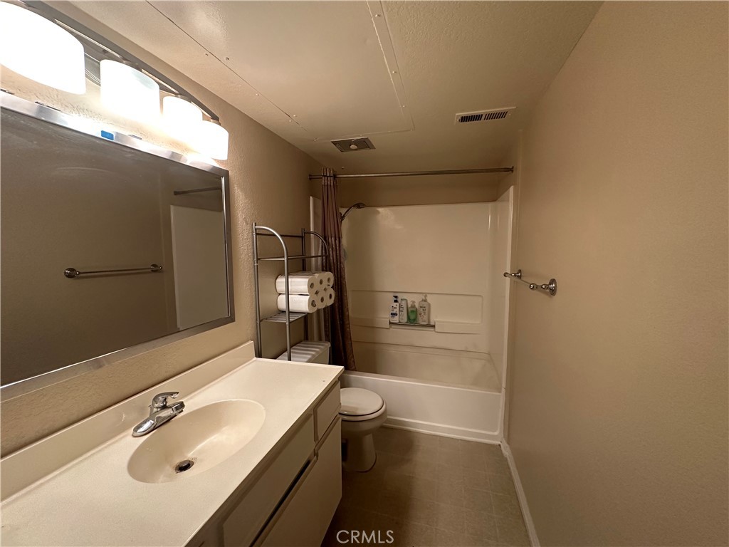 10655 Lemon Avenue 2709 Property Photo 10
