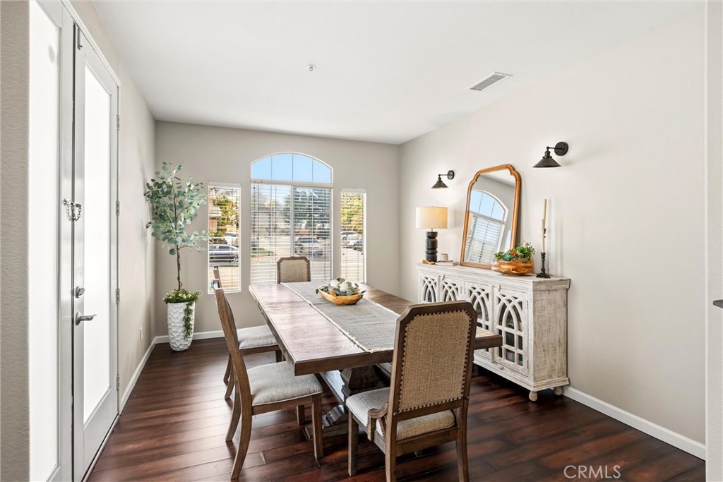 5832 Pine Valley Property Photo 8